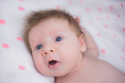 2023年婴儿高分的名字480个 婴儿取名字最新的字兔年
