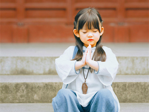 100分陈姓名字女孩