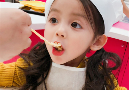 袩字五行属什么 袩字取名有什么意义 袩字五行属什么 袩字取名有什么意义