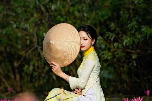 八字缺水女孩名字 如何起一听就高雅